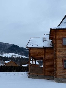 Котедж 190 м², Красник, 2 тераси, камін, поруч річка