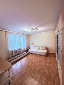 Трикімнатна квартра. Золотоноша просп. Шевченка