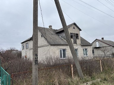 Продаж будинку в Маневичах