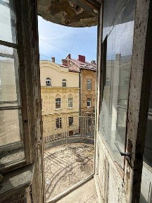 Продаж будинку 650 м2 Австрійського періоду вул. Лисенка, 55, 4 поверхи+мезонін+горище+підвал