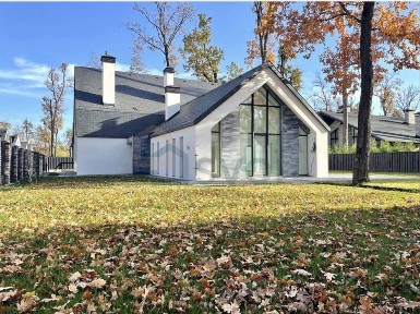 Сучасний будинок в Бучі, КМ Family Park Residence