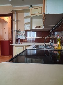 Продаж 2кімнатної квартири по Проспекту Левка Лук'яненка.