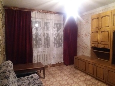 Продаж 2х кімнатної квартири на Героїв Крут 3 поверх Євідновлення