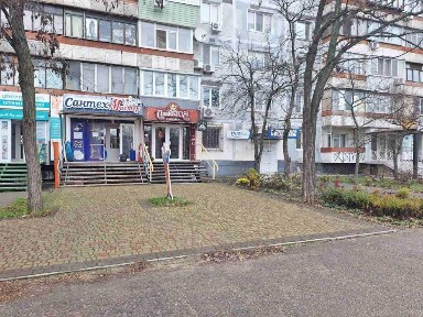 Магазин у центрі Хортицького р-ну - 52,6 м2. З орендарями!