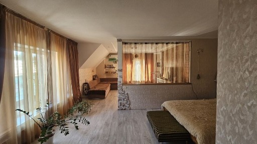 Продам квартиру в центрі міста
