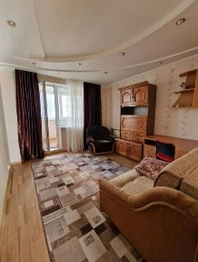 Продам 3х ком. квартиру на Красном Камне