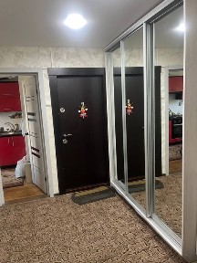 Здається в оренду простора 4-кімнатна квартира за адресою: вул. Гагаріна, 21.