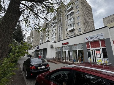 Оренда 63 кв м біля ТЦ Покровський
