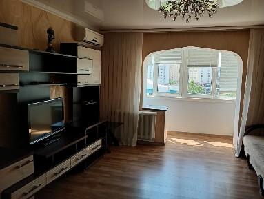 3-комнатная квартира посуточно 70 м², Григорьевского Десанта просп., 10