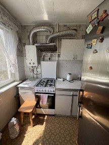Здам 2 квартиру на Космонавтів