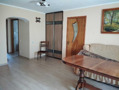 продам чудову 3-х кімн кв вул Кості Гордієнко (Лавренева) 5/9