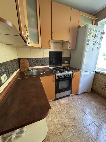 Продаж 2х кімнатної квартири по вул. В. Коваленко (Пухова)