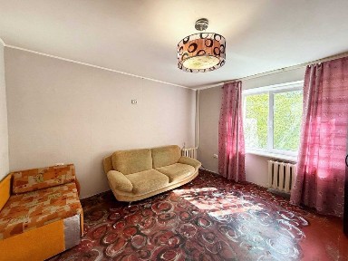 Продаж 1-кімнатної квартири вул. Хворостянка (Праці)