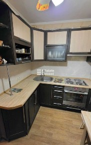 У продажу 3 кімн. кв. за адресою вул. Ахсарова, 13