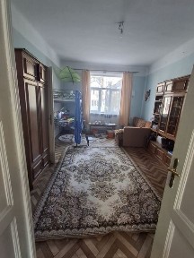 Продаж 2 к квартири центр Львова