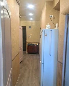 Продам 2-х кімн. сталінку в центрі