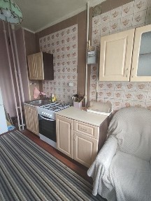 Здам гарну 3 кімнатну квартиру, район Сади 1 !
