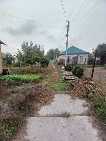 Продам Будинок на 8,5 сотках землі, вул. Лугова, без %