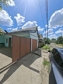 Продам будинок в Підгородньому