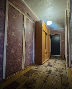 Продаж 3-кімнатної квартири на вулиці Незалежності