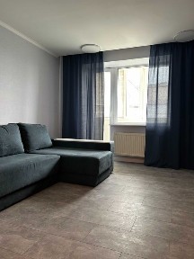 Оренда 3 кімнатної квартири 12 квартал вулиця Бориса Мозалевського (Корнійчука)