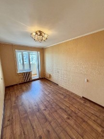 Трьошка в новому будинку