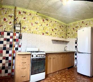 1-но распашонка, 17 квартал, 4/9, кухня- 9, лоджия