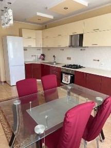 Продаж 2-к. квартири в центрі по вул. Галицька