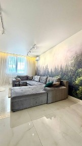 Продаж 3-кімнатної квартири з дизайнерським ремонтом
