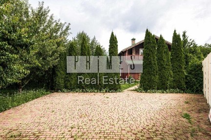 Продаж будинку із якісним ремонтом біля води, Нові Петрівці