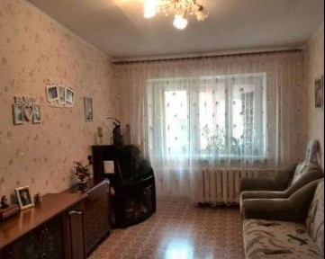 Продам однокомнатную квартиру в кирпичном доме на пр. Шевченко/Приморский