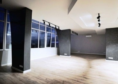 ГЕНЕРАТОР НА ОФІС та на ліфти.Open Space з меблями, в стилi Loft