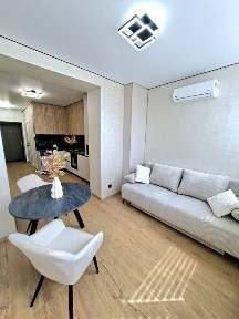 БЕЗ КОМІСІЇ, Продаж якісної 2 кім квартири в ЖК Сади Вишневі, Повна комплектація