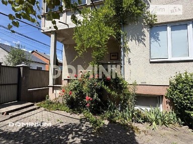 Будинок у м. Тячів, 136 м², 6 кімнат, підвал, якісний ремонт