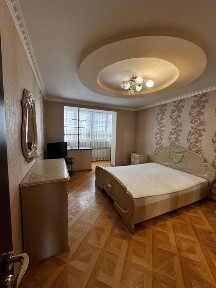 Вільна здається оренда 3 кімн квартири Депот