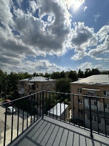 Продаж квартири від власника 80м2 вул. Меблярська 19