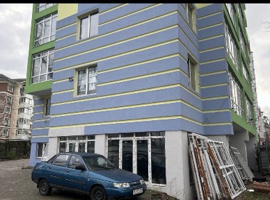 Продаж фасадного приміщення в центрі Ірпіня