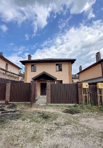 НОВИЙ ГОТОВИЙ БУДИНОК у лісовій частині Ірпеня. Є підвал і газ
