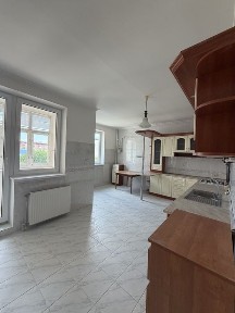 Продаж 3-х кімнатної.
