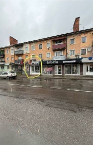 Продається комерційне приміщення в центрі міста Хуст