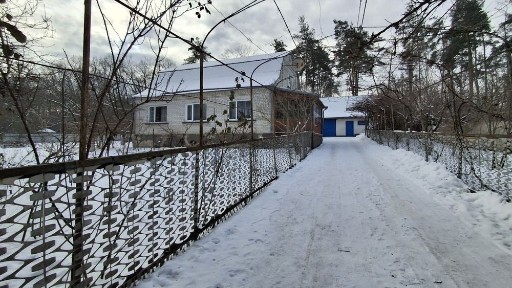 Продам цегляний будинок