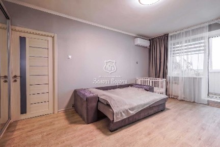 Продажа 2-комнатной квартиры 51 м², Владимира Маяковского просп., 25