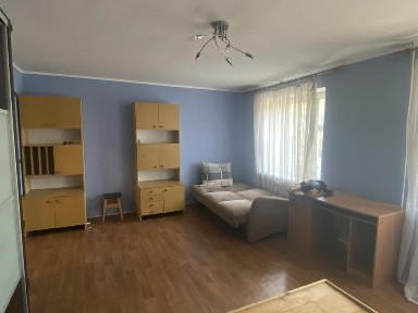 Київ, Дарницький, вулиця Колекторна 3