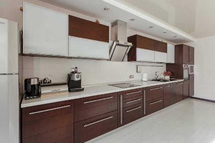 Продам 3-кімнатну квартиру на Заболотного