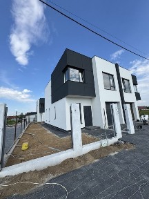 Київська область, Петропавлівська Борщагівка