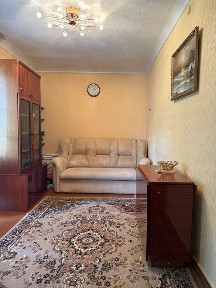 Продаж 1-кімнатної квартири в районі Корпусного парку