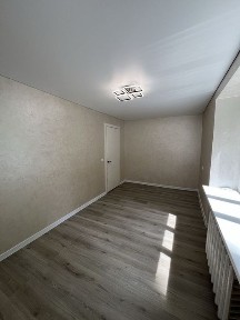 Двокімнатна квартира з хорошим плануванням та сучасним ремонтом