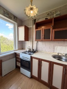 Ціну знижено! В продажу 3 кімнатна квартира ЮТ