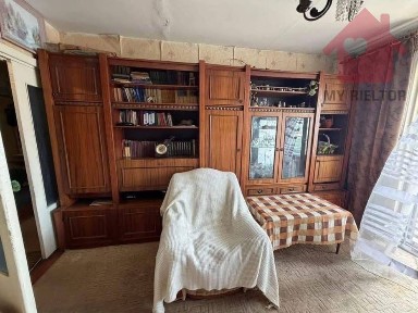 Продаж трикімнатної квартири по вул. Грушевського