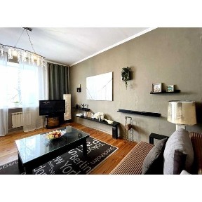 Продаж 2к квартири 45.3 кв. м на вул. Чорноглазівська 10 • ID 34889495